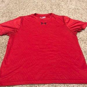 Boys Under Armour short sleeve shirt